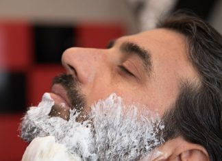 Should You Shave Daily in Winter Dermatologists Share Safe Grooming Advice | सर्दियों में रोज दाढ़ी बनाएं या नहीं जानें डॉक्टर की सलाह