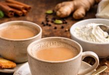 Hotel Style Chai Recipe । मिल्क पाउडर से बनाएं होटल जैसी गाढ़ी और मलाईदार चाय घर पर रेसिपी