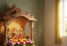 Vastu for Home Temple। वास्तु अनुसार किस रंग का होना चाहिए पूजा स्थान