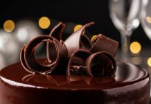 no bake chocolate truffle cake homemade recipe। चॉकलेट ट्रफल केक रेसिपी बिना बेक न्यू ईयर पार्टी के लिए आसान तरीका.