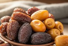 Black or golden chuhare, काले छुआरे या पीले छुआरे… कौनसा हेल्दी, जान लें इनके सेवन का सही तरीका