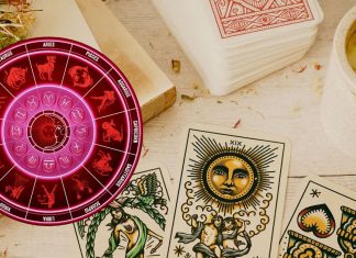 weekly lucky tarot reading horoscope 29 December to 4 January 2026 | Weekly Lucky Tarot Horoscope | साप्ताहिक लकी टैरो राशिफल 29 दिसंबर से 4 जनवरी 2026 | बुध गोचर से इस सप्ताह कर्क समेत 5 राशियां की बढ़ेंगी खुशियां और कमाई के साधन, दोस्तों व परिजनों के साथ न्यू ईयर करेंगे सेलिब्रेट