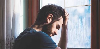 number 4 prediction by numerology। किस मूलांक वाले जातक को घेरता है राहु