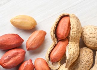 Benefits of eating peanuts in winter: सर्दियों में 1 दिन में कितनी मूंगफली खाएं, जानें इसकी तासीर और फायदे