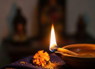 shani dosh mukti ke liye deepak ka upay in hindi | शनि दोष को दूर करने के लिए दीपक का उपाय