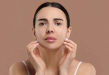 Toxic Air and Skin Health 5 Risks and Prevention Tips | जहरीली हवा से पैदा हो सकती हैं स्किन की कई समस्याएं