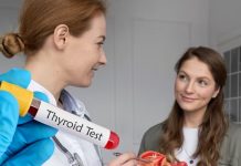 Women Health Checkup List: 20 की उम्र के बाद हर महिला के लिए जरूरी ये 6 ब्लड टेस्ट