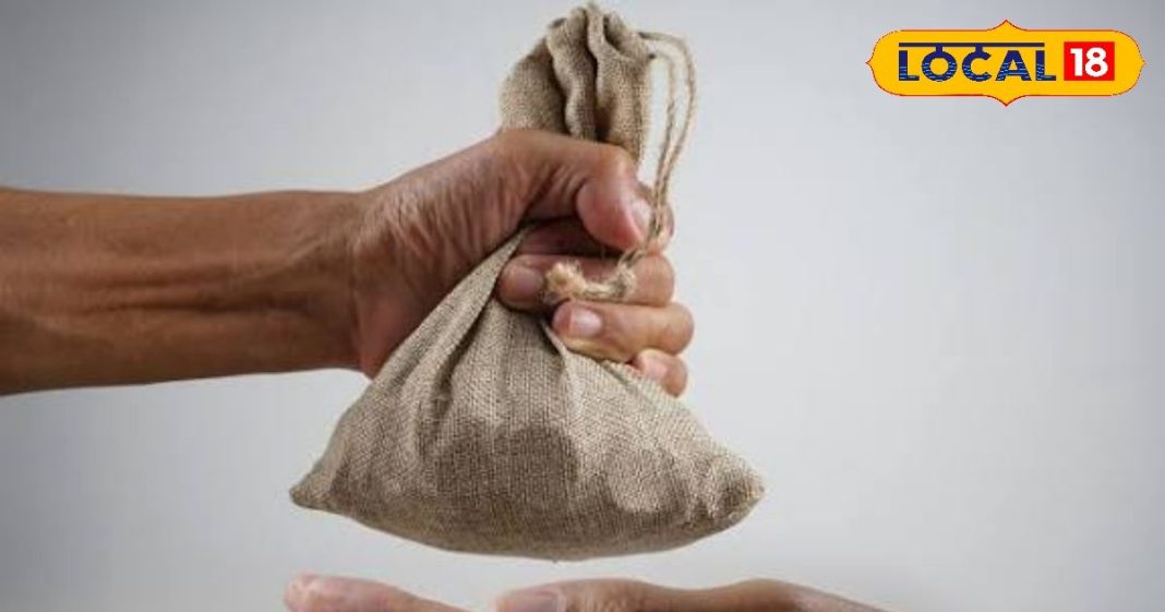 नए साल के पहले मंदिर में करें इन चीजों का गुप्तदान, खुल जाएगी बंद किस्मत, पक्का मिलेगी खुशखबरी!