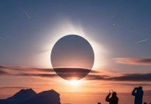 grahan 2026 list solar lunar eclipse this year know date timing sutak kaal | surya grahan 2026 date chandra grahan | नए साल में लगेगा 2 सूर्य ग्रहण और 2 चंद्र ग्रहण, जानें तारीख, समय और सूतक काल