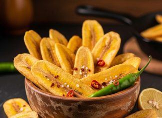 कच्चा केला क्रिस्पी फ्राई रेसिपी: झटपट स्वादिष्ट स्नैक बनाने का तरीका.