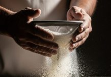 refined flour health risks। मैदा खाने के नुकसान और आयुर्वेदिक उपाय जानें