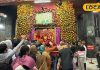 नए साल 2026 पर Mahavir Mandir में भक्तों की भीड़, भव्य फूलों से सजावट.
