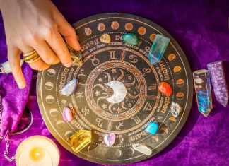 प्यार, पैसा या परेशानी…आपकी राशि के लिए क्या लिखा है? जानिए आपकी राशि का भविष्य – Bharat.one हिंदी