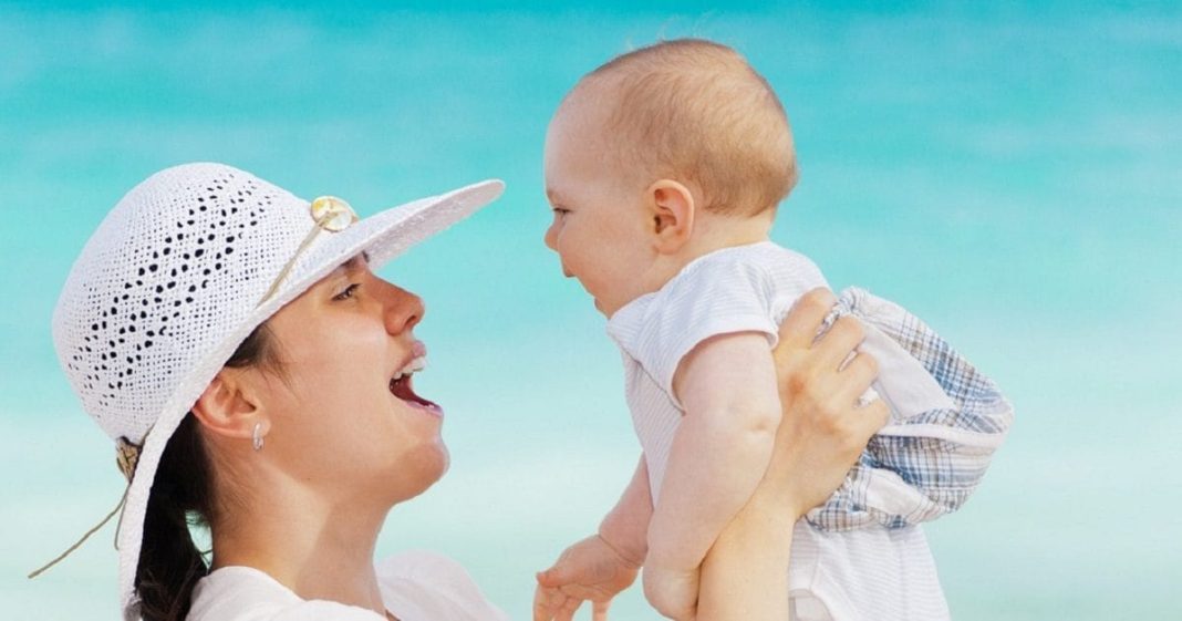 सर्दियों में बार-बार बीमार पड़ रहा आपका लल्ला, अपनाएं दादी-नानी के ये घरेलू नुस्खे, बच्चे के पास नहीं फटकेंगी बीमारियां