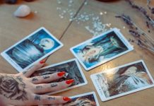 Daily lucky tarot reading horoscope 3 February 2026 | Daily Lucky Tarot Horoscope | दैनिक लकी टैरो राशिफल 3 फरवरी 2026 | कल फरवरी की 3 तारीख को बना शुभ योग का अद्भुत संयोग, मीन समेत 5 राशियों को हनुमाानजी की कृपा से होगा फायदा