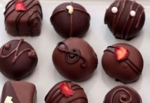 Valentine Day पर घर में ऐसे बनाएं चॉकलेट ट्रफल, बस 3 चीज से हो जाएगा तैयार, जानें रेसिपी