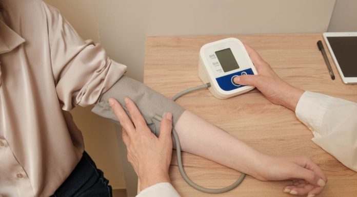 how to control High BP| blood pressure control kaise kare: इन 5 चीजों से करें हाई बीपी कंट्रोल