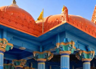 Chandra Grahan Rajasthan: रंगजी, ब्रह्माजी, वराह समेत 500 मंदिरों के कपाट क्यों हो जाएंगे बंद, होली पर पुष्कर गए हैं तो जान लें जरूरी बात