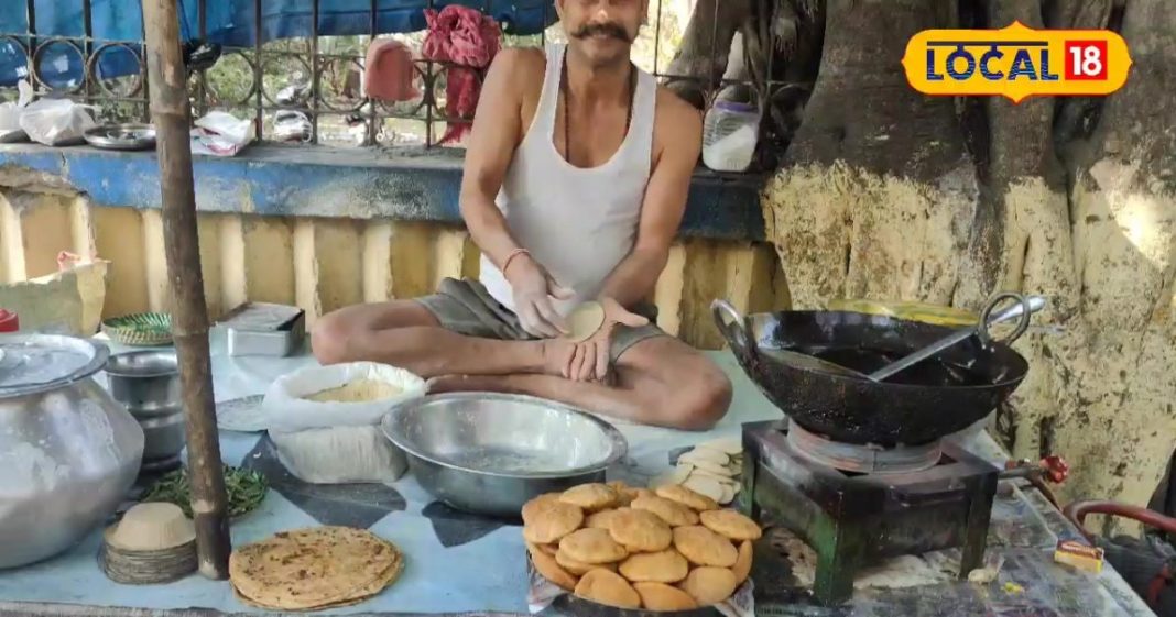 कभी ₹1 में बेचते थे फ्राई लिट्टी, आज 10 हुई कीमत, देसी स्वाद से चटोरों के दिल पर राज करते हैं ‘पंडित जी लिट्टी वाले’