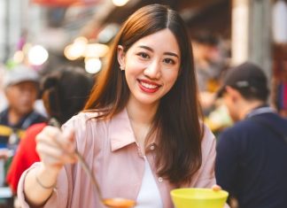 क्या कम खाने से कमजोर हो सकता है शरीर? एक बार में कितनी बार खाएं खाना, सेहत के लिए क्या फायदेमंद