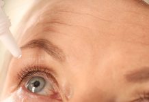 आंखों के ऑपरेशन में किस तरह का एनेस्थीसिया किया जाता है यूज? आई सर्जन से ही समझ लीजिए