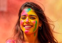 Holi 2026 Exact Date: अब भी कंफ्यूजन, होली 4 या 5 मार्च को, विद्वान ज्योतिष ने बताया कब रंग खेलना शुभ