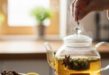 गाढ़ी और बार बार उबली चाय से हो रही है जलन और गैस? जानिए हल्की और पेट के लिए आरामदायक चाय बनाने का तरीका