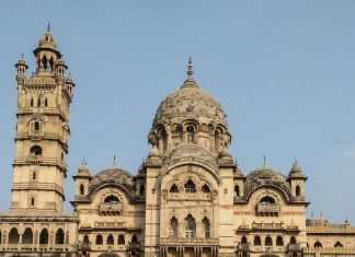 World Largest House laxmi vilas: वडोदरा का लक्ष्मी विलास पैलेस सबसे बड़ा प्राइवेट रेसिडेंस